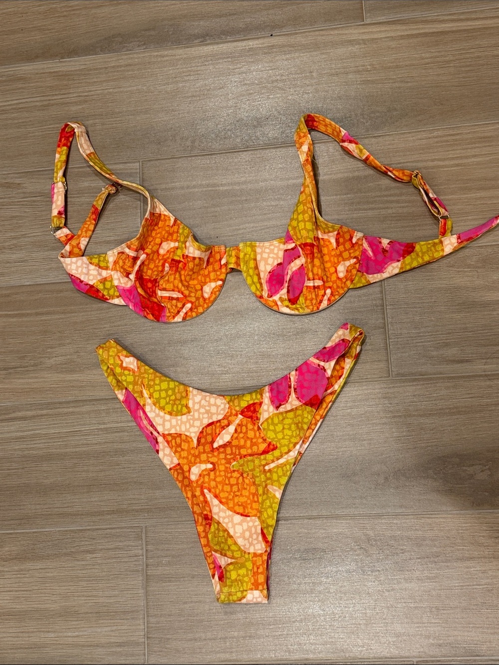 RESA Matty + Joe bikini set -top and bottom